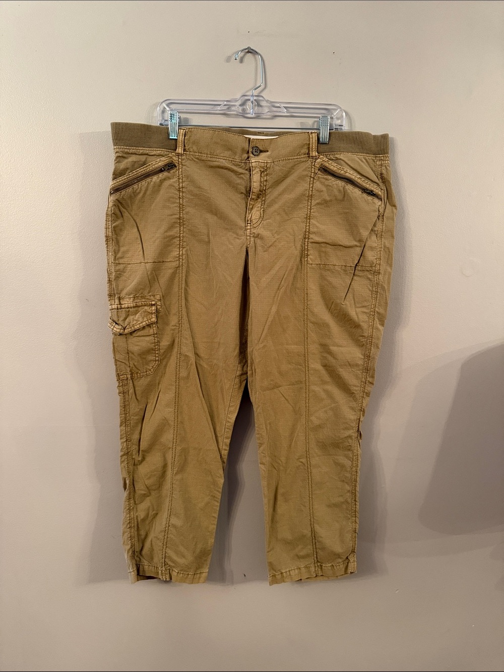 Sonoma Straight-Leg Lightweight Cargo Pants in Khaki - 18